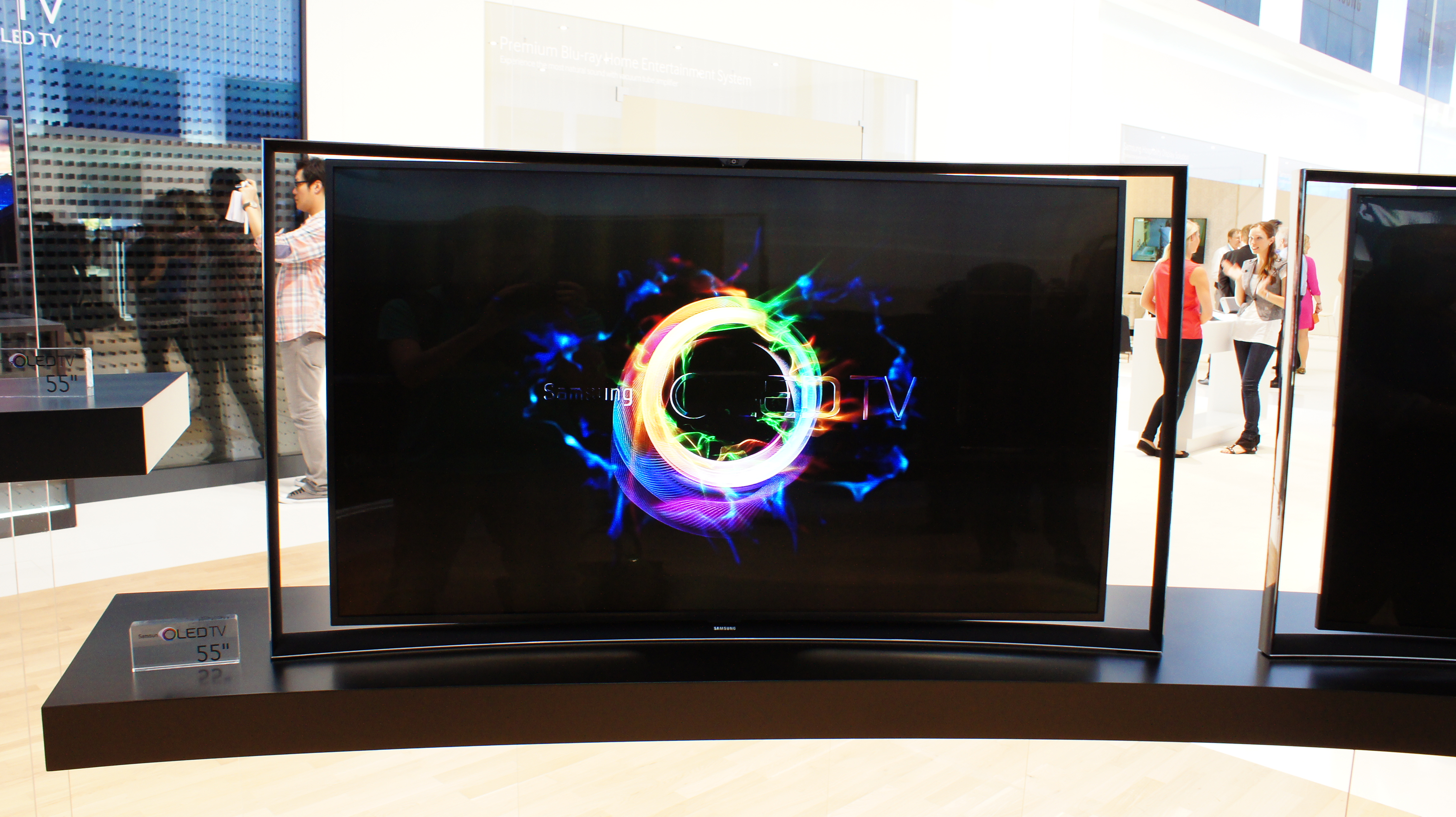 Oled или uhd что лучше