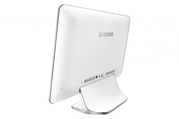 505A2GI_012_Dynamic03_White