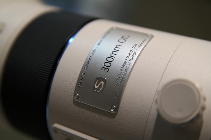 Samsung_300mm_S-Lens_Hands-On_14