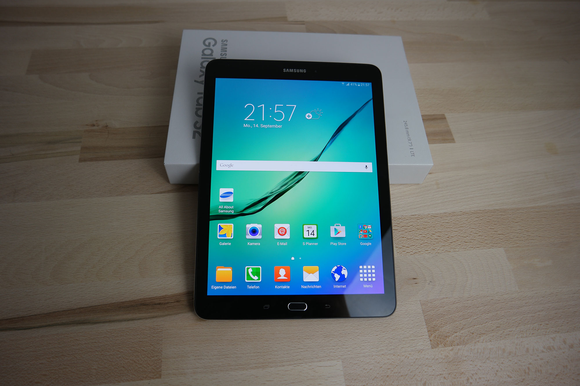 Samsung galaxy tab lte. Планшет самсунг таб s2. Планшет Samsung Tab s2. Samsung Galaxy Tab s2 9.7 SM-t819. Планшет Samsung Galaxy Tab s2 9 7.