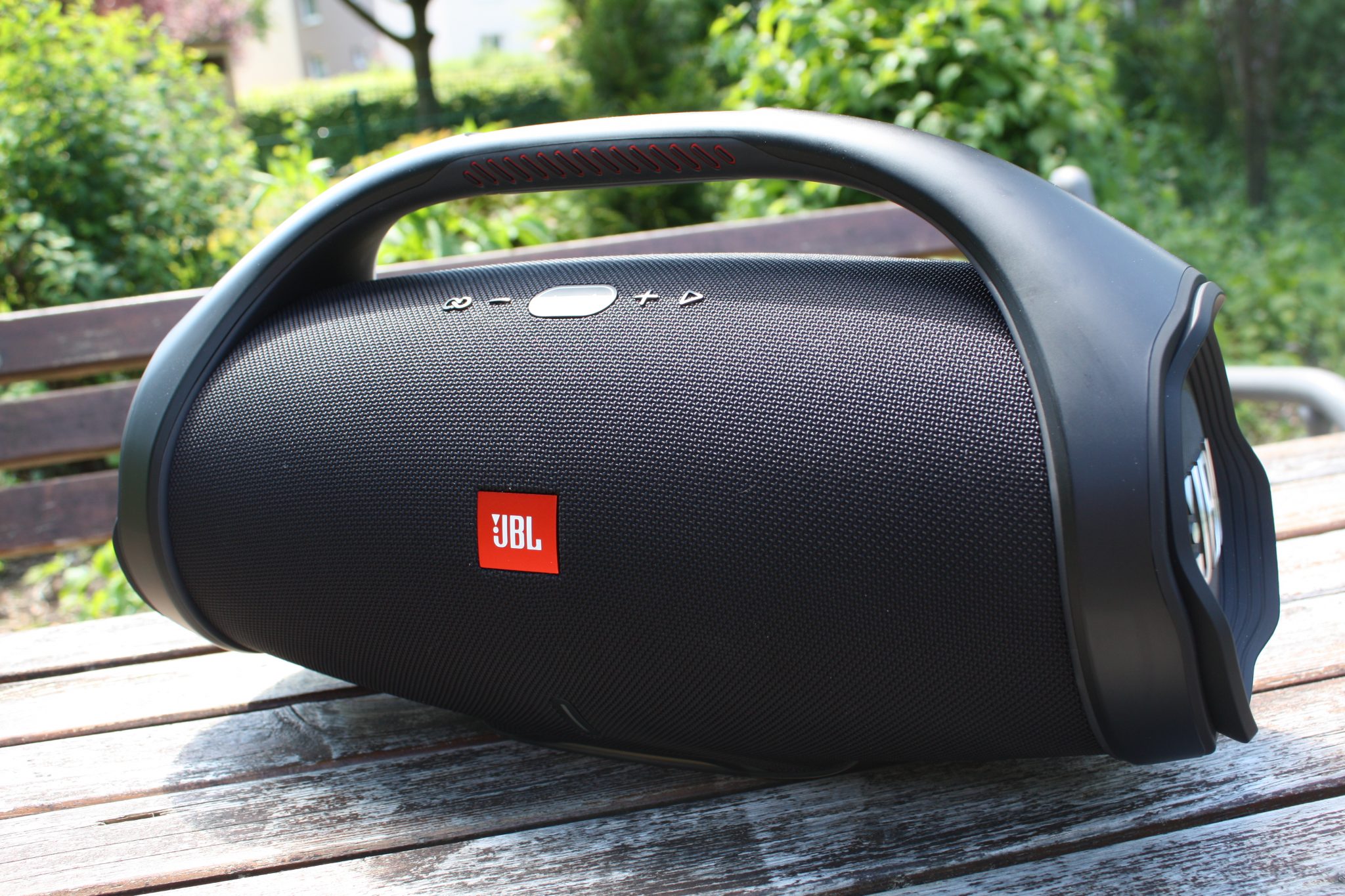 Jbl boombox 2 фото