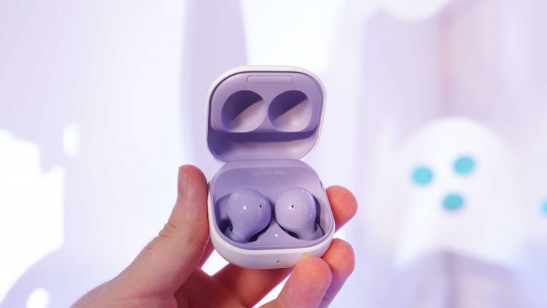 galaxy buds vs galaxy buds 2